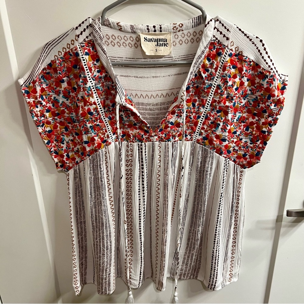 Beautiful Savannah Jane Embroidered Blouse Size S
